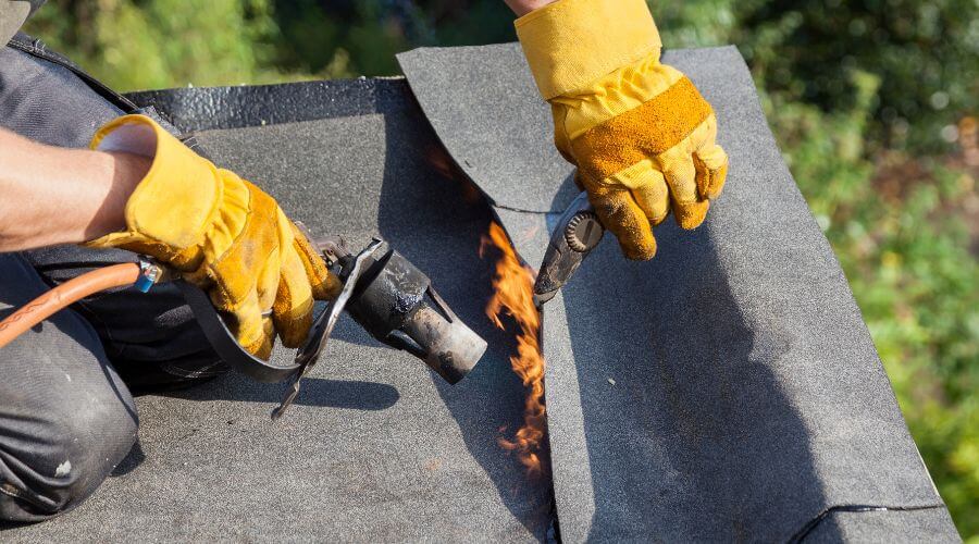 Expert new roof installation services in Elwood, NE